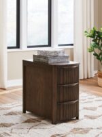 Camdill - Chair Side End Table - Image 4